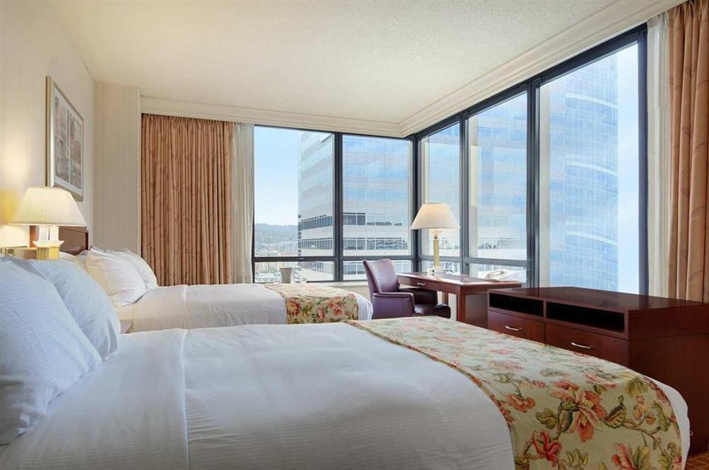 מלון Hilton Portland Downtown חדר תמונה