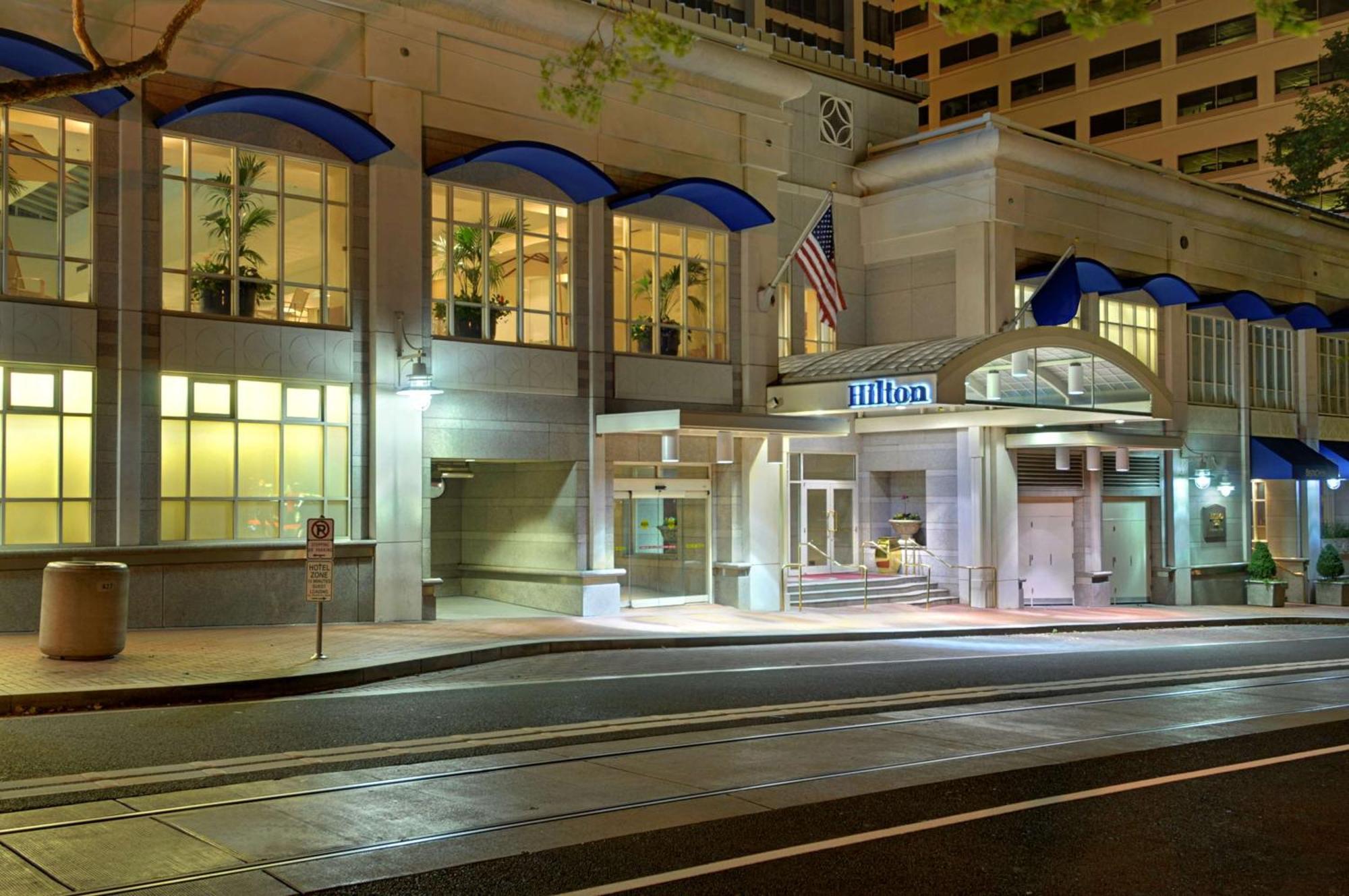מלון Hilton Portland Downtown מראה חיצוני תמונה