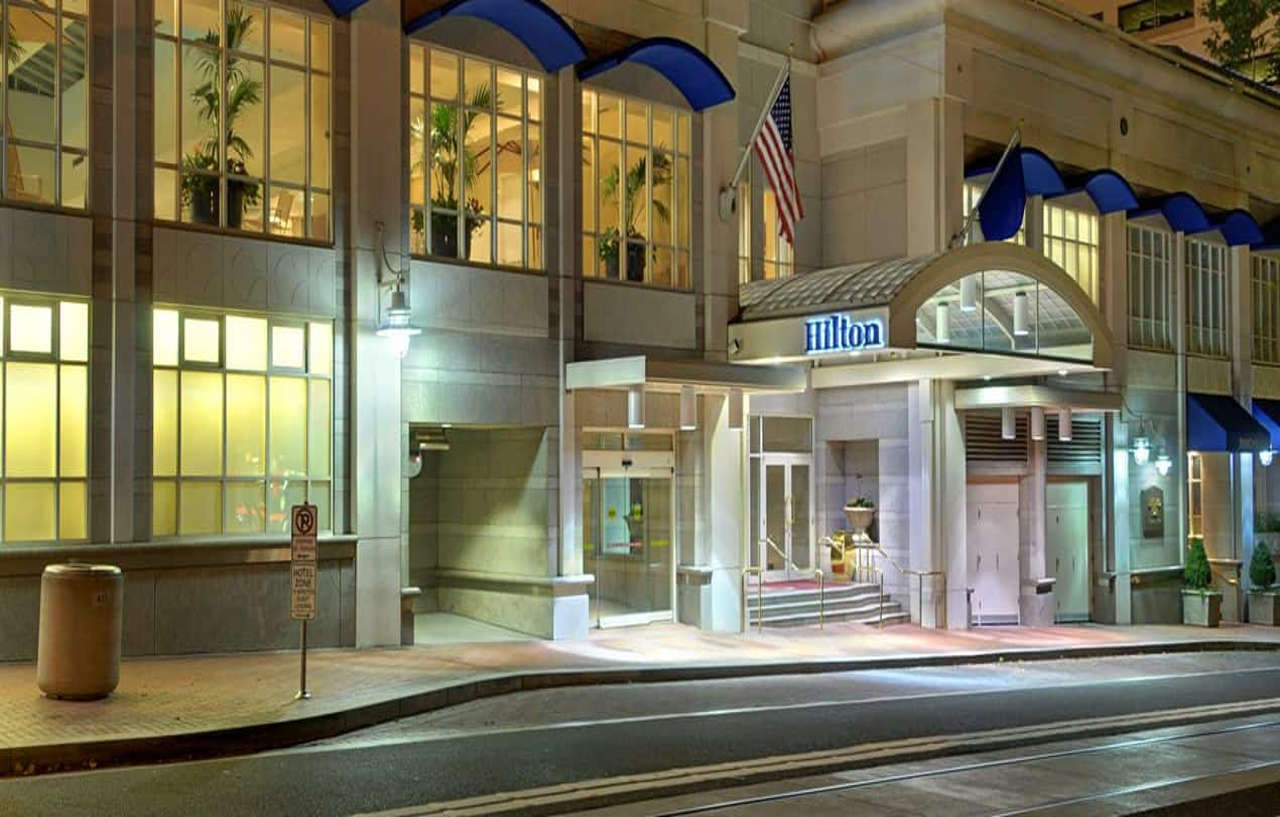 מלון Hilton Portland Downtown מראה חיצוני תמונה